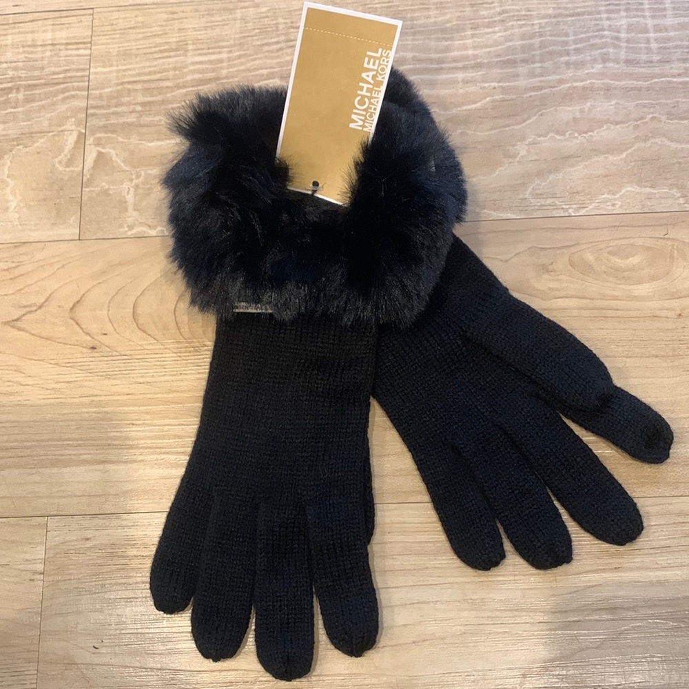 Michael Kors Faux Fur Trim Black Knit Gloves